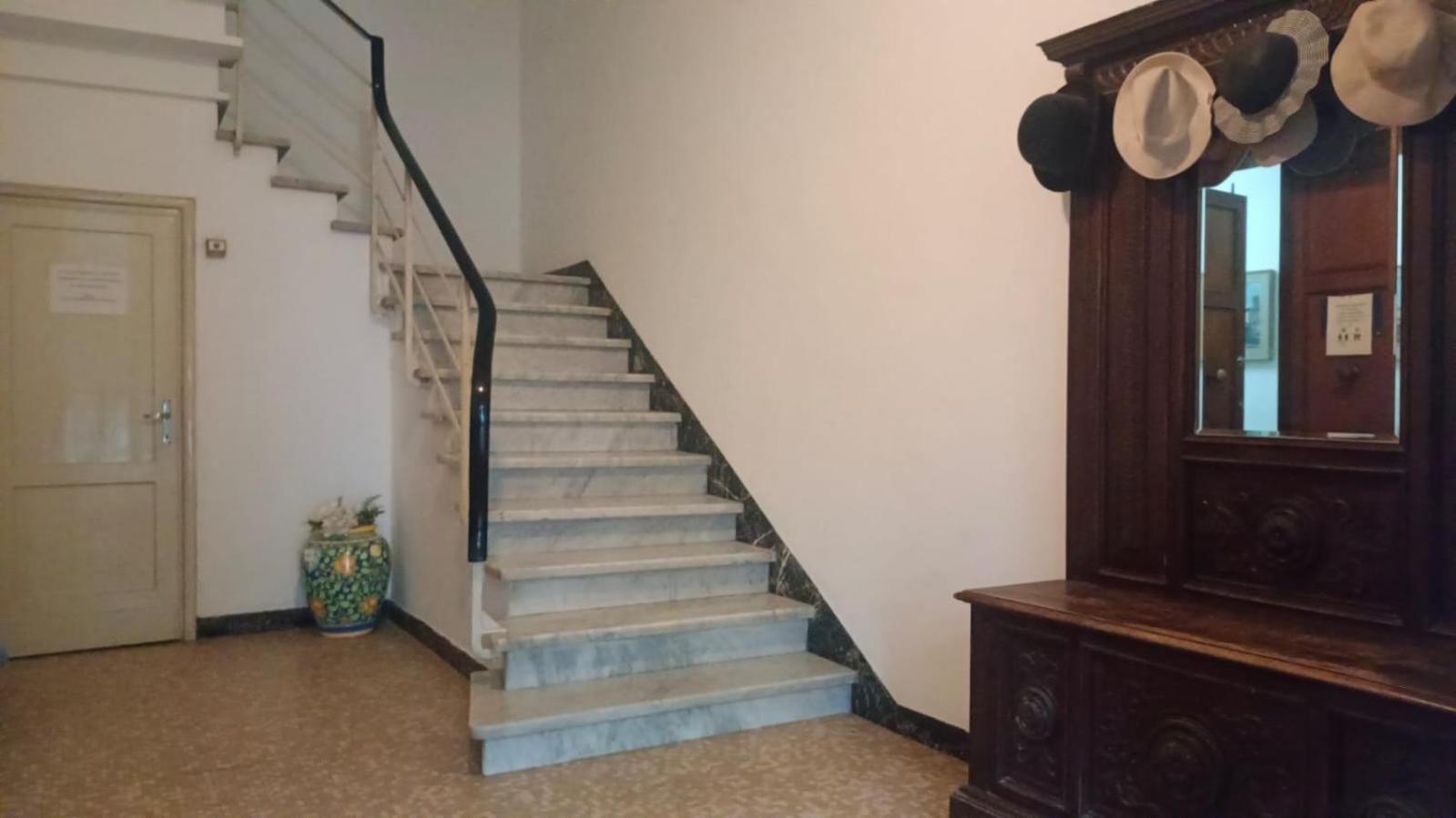 Villa Giove Rooms Prato  Eksteriør billede