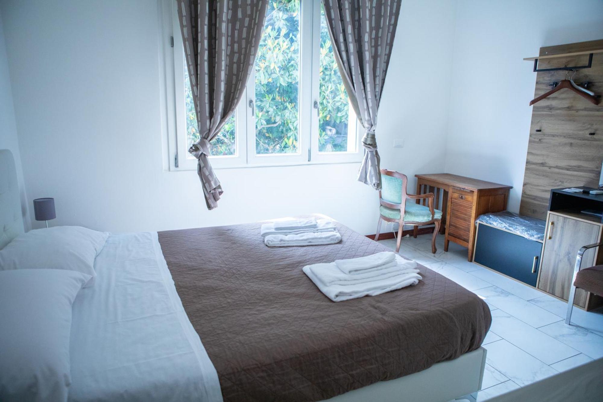 Villa Giove Rooms Prato  Eksteriør billede