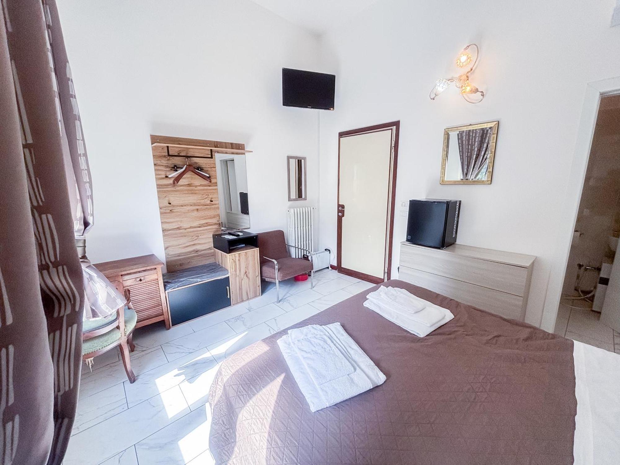 Villa Giove Rooms Prato  Eksteriør billede